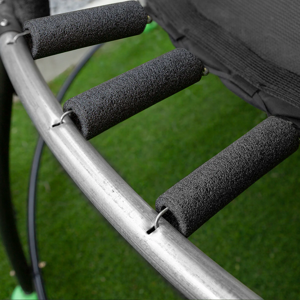 10ft HyperJump4 Spring Trampoline - Image 3