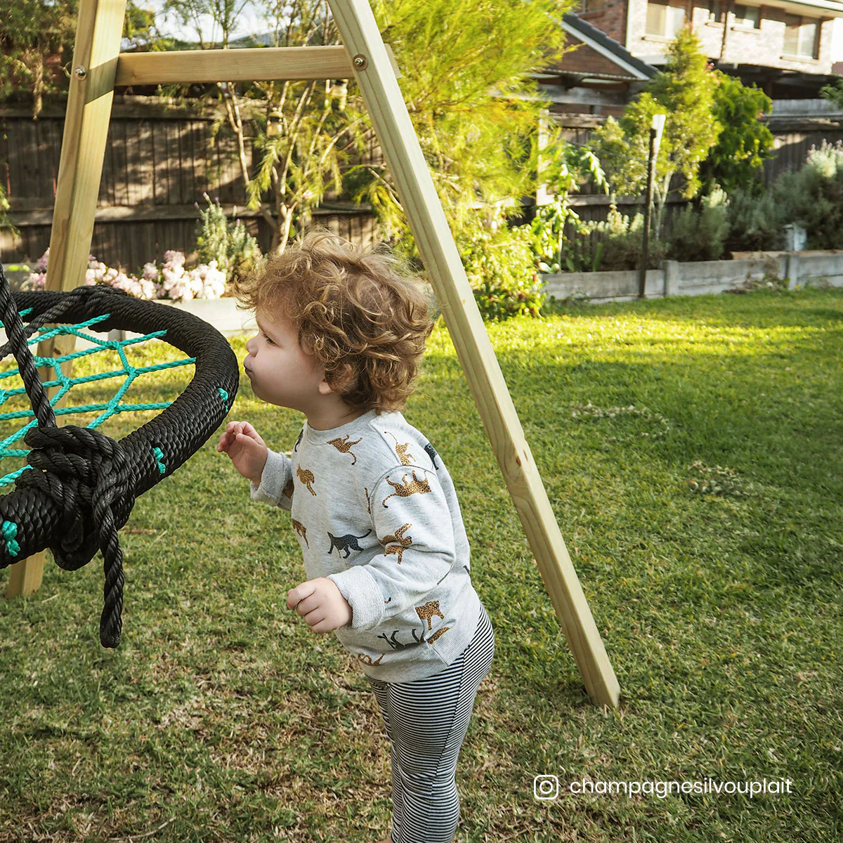 Oakley Swing Set with 1m Spidey Web Swing - Image 7