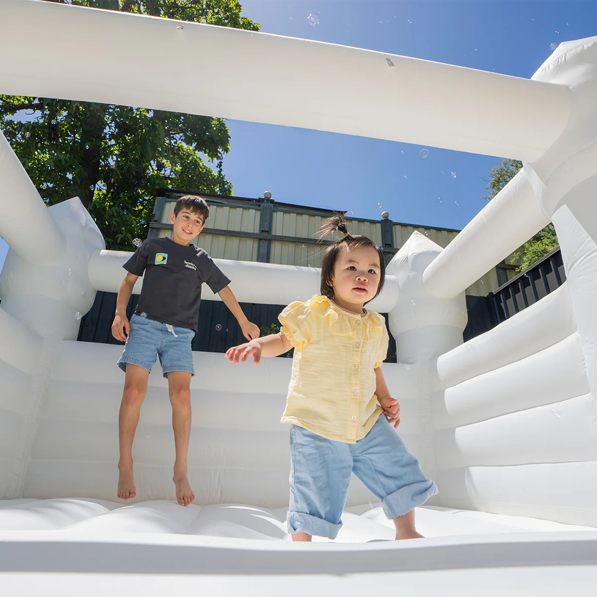 Palace Jumping Castle - White - Image 4