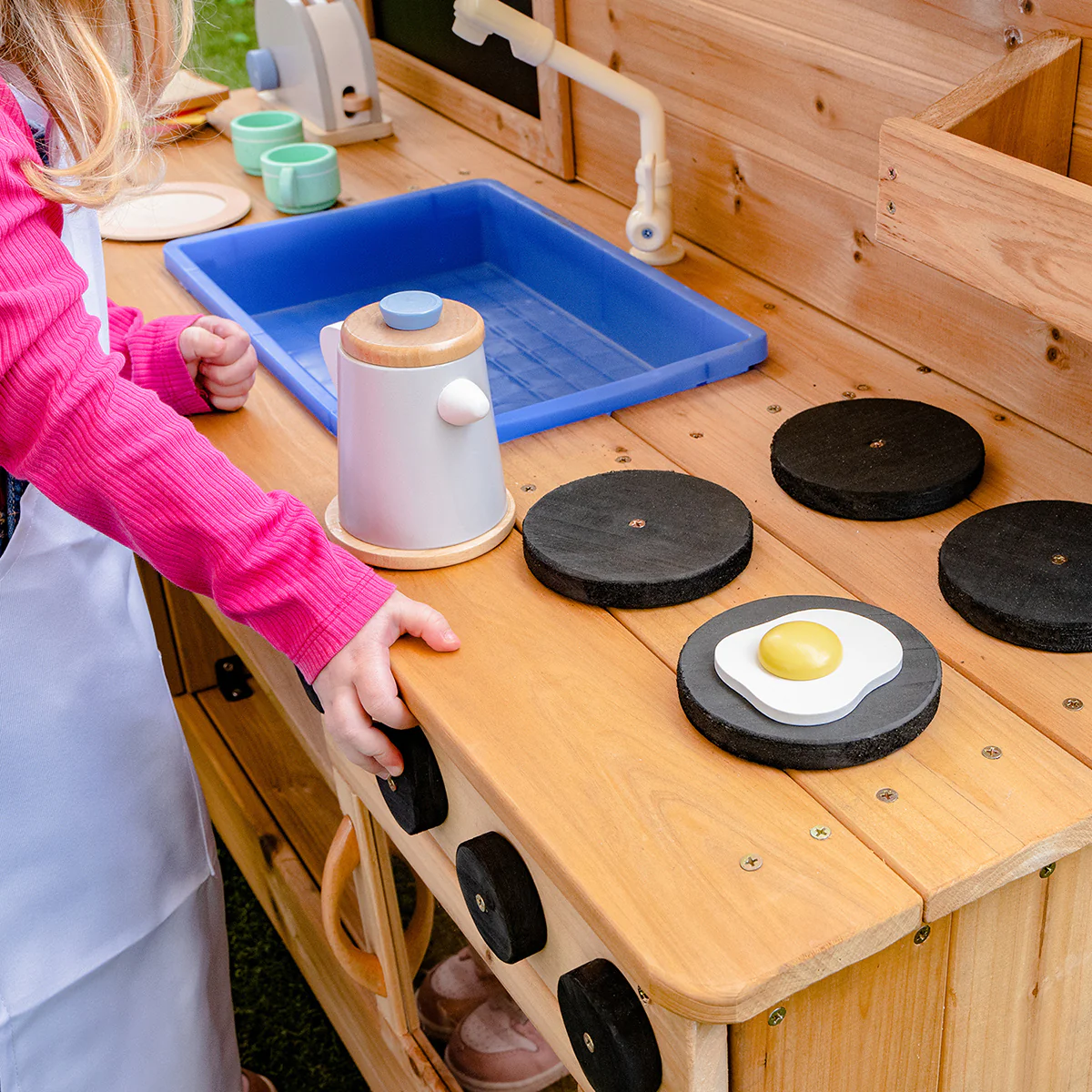 Roma Outdoor Play Kitchen - Image 5