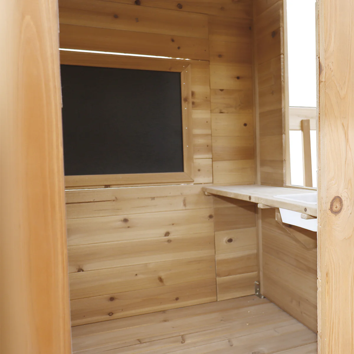 Silverton Cubby House with Rock Climbing Wall - Image 9