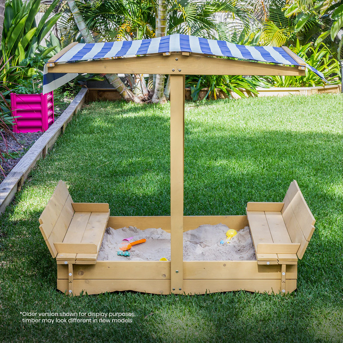Skipper Sandpit with Canopy - Image 3